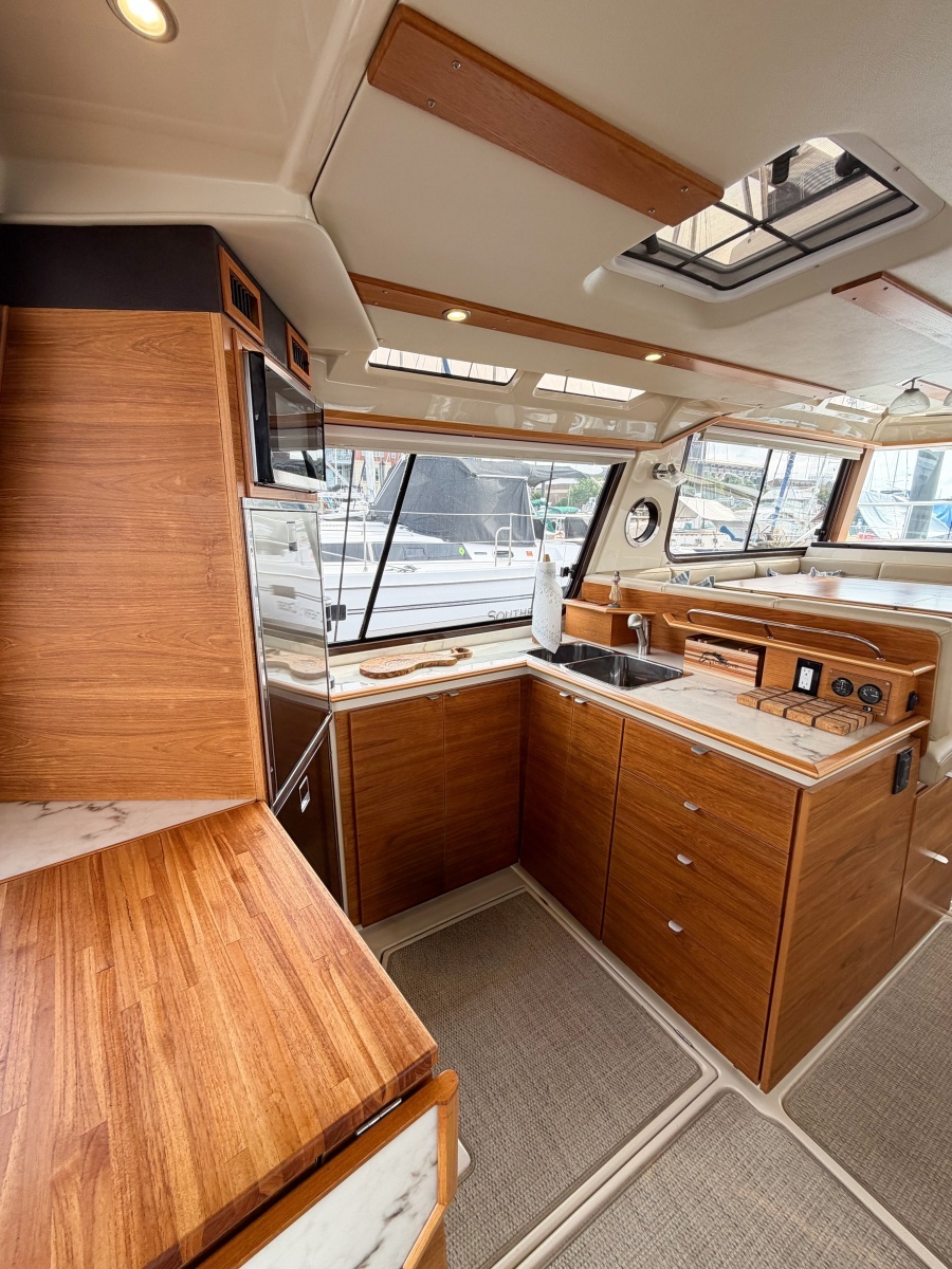TERULOVE 46ft Ranger Tugs Yacht For Sale
