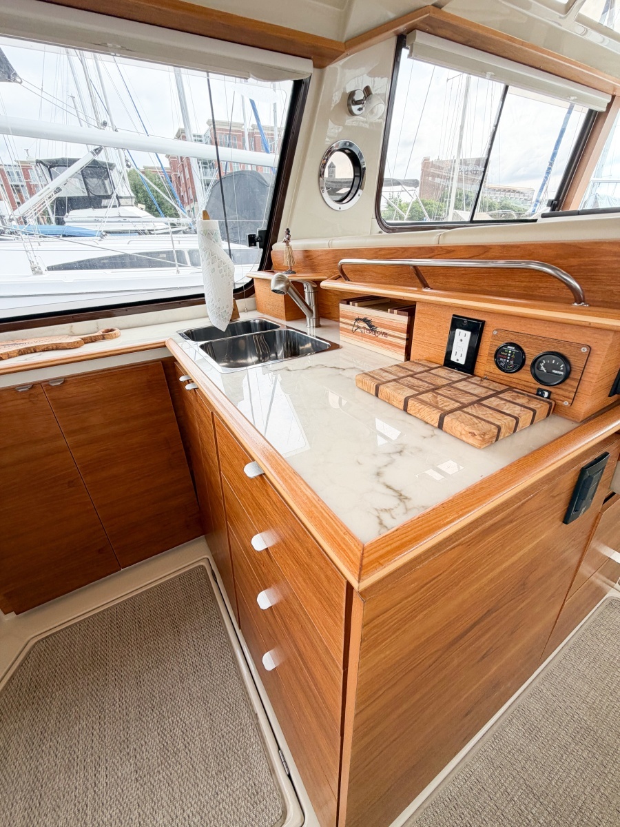 TERULOVE 46ft Ranger Tugs Yacht For Sale