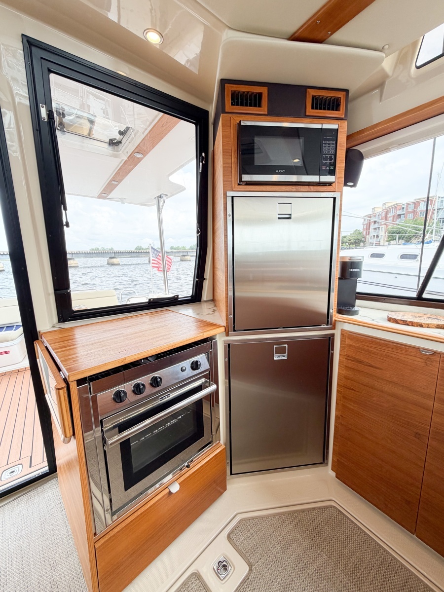 TERULOVE 46ft Ranger Tugs Yacht For Sale