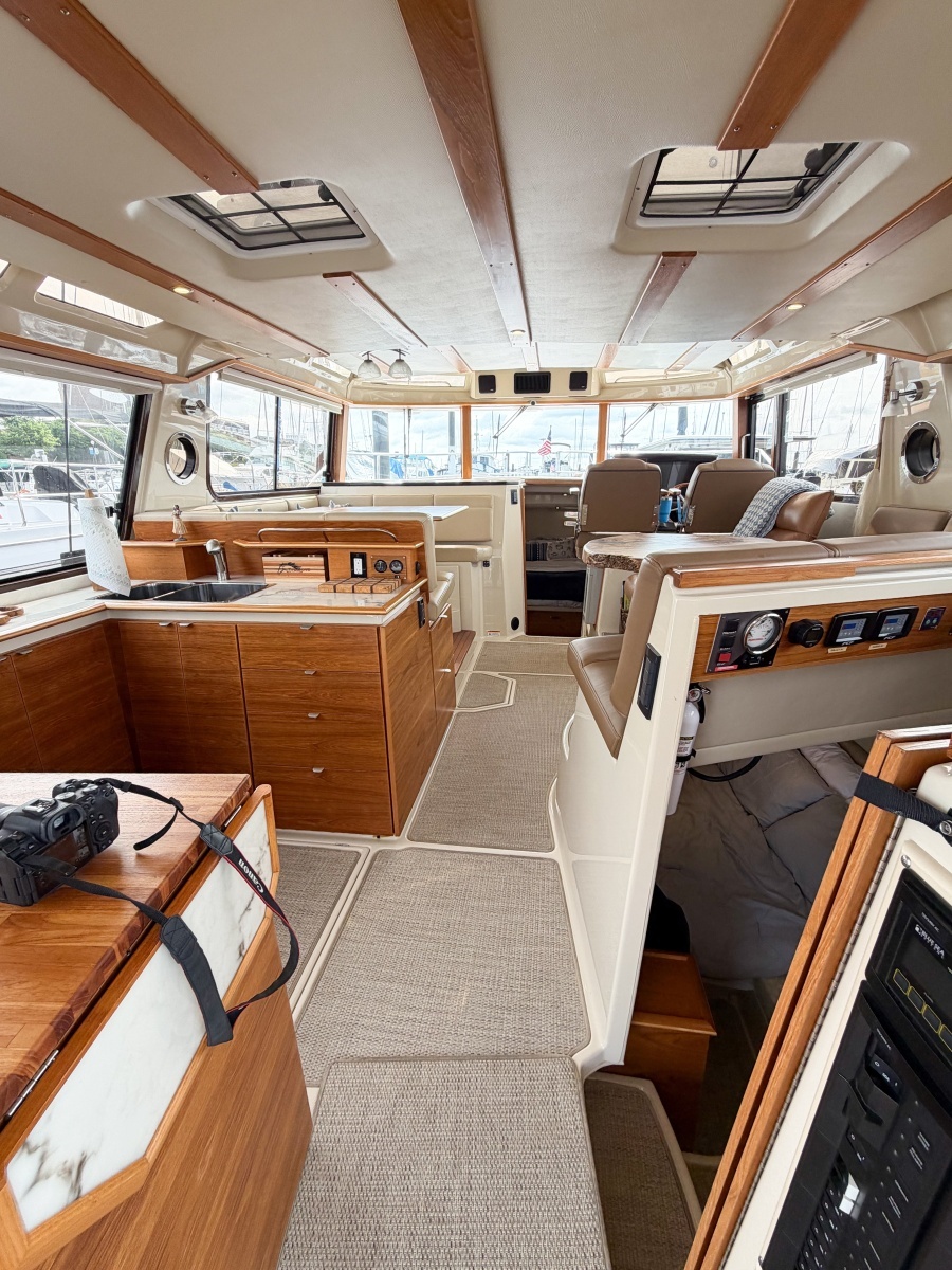 TERULOVE 46ft Ranger Tugs Yacht For Sale