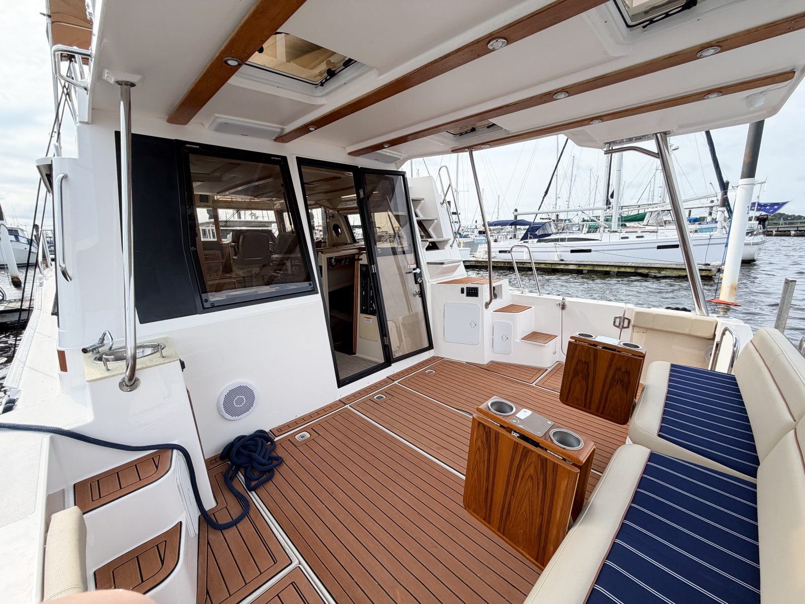 TERULOVE 46ft Ranger Tugs Yacht For Sale