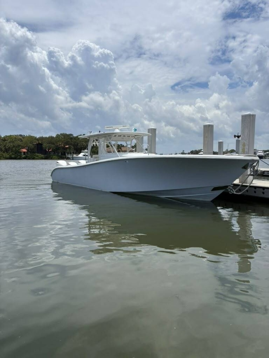 2014 Yellowfin 42 Offshore