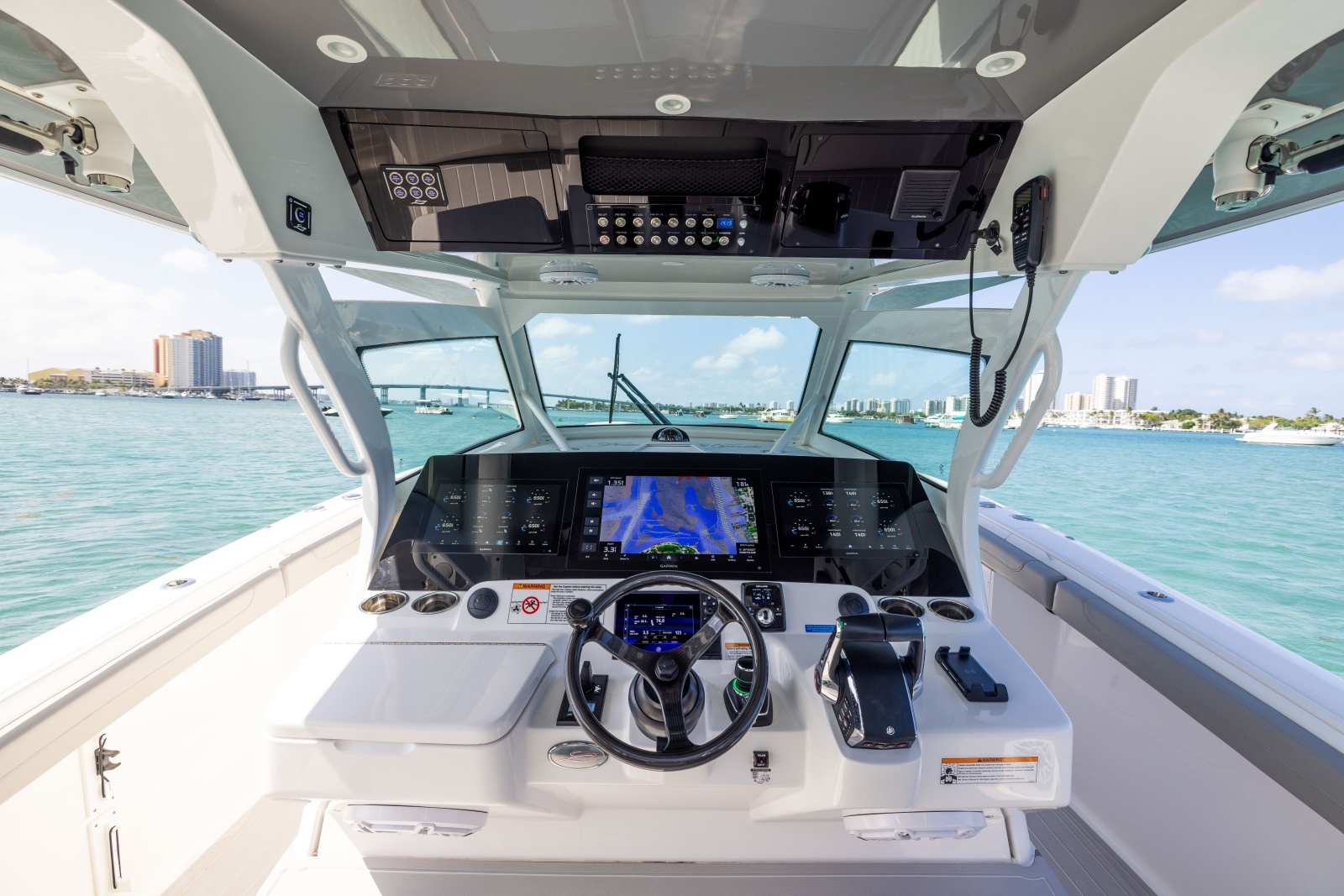 2024 Scout 400 LXF