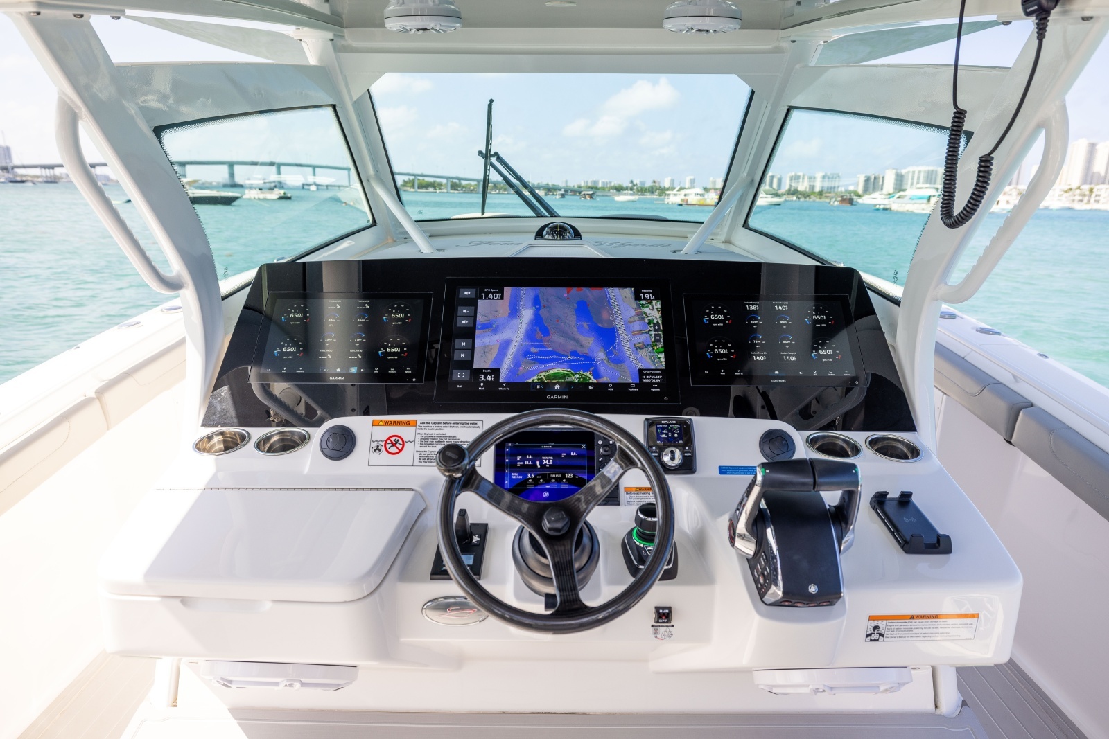 2024 Scout 400 LXF