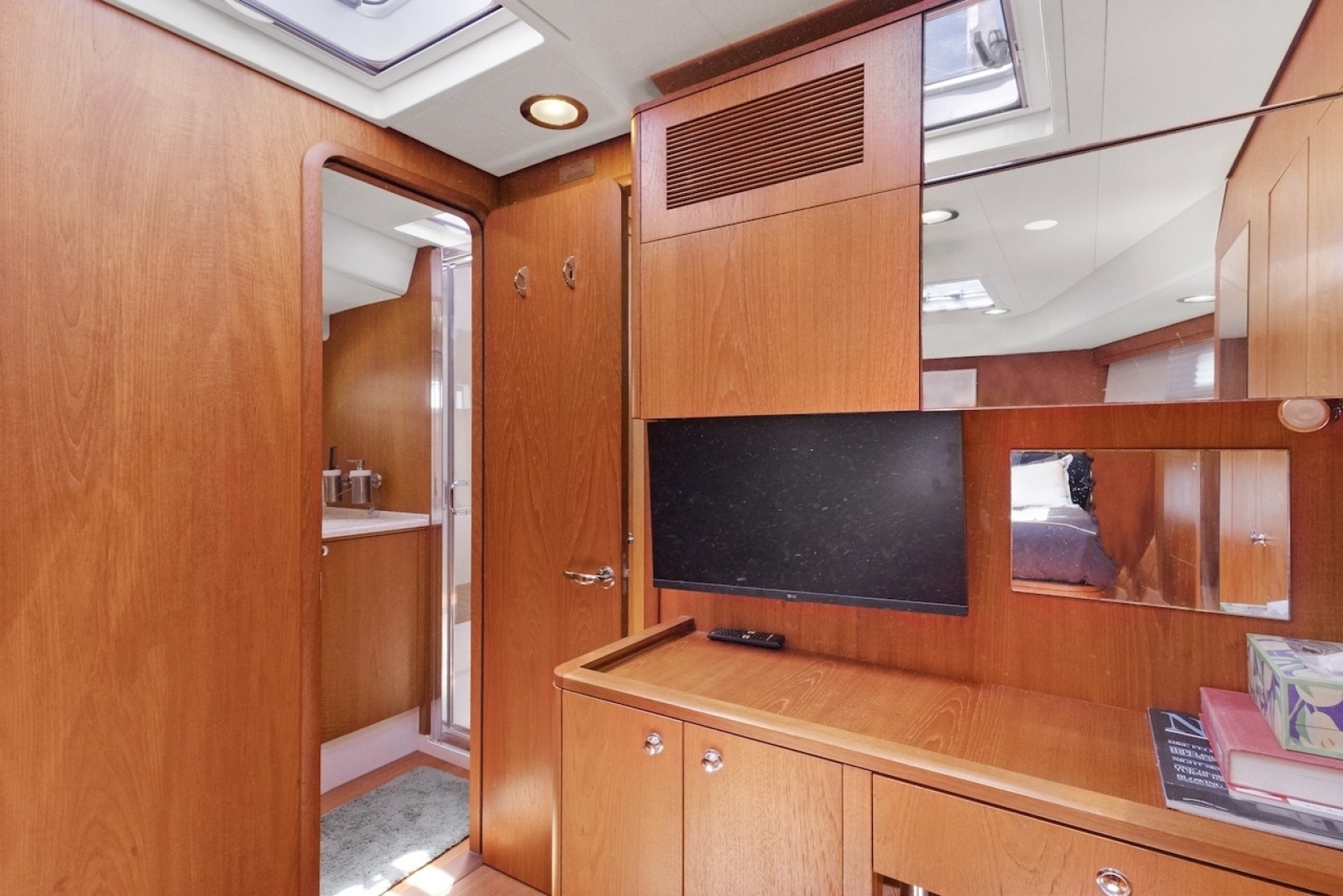 2011 Southerly 57 RS