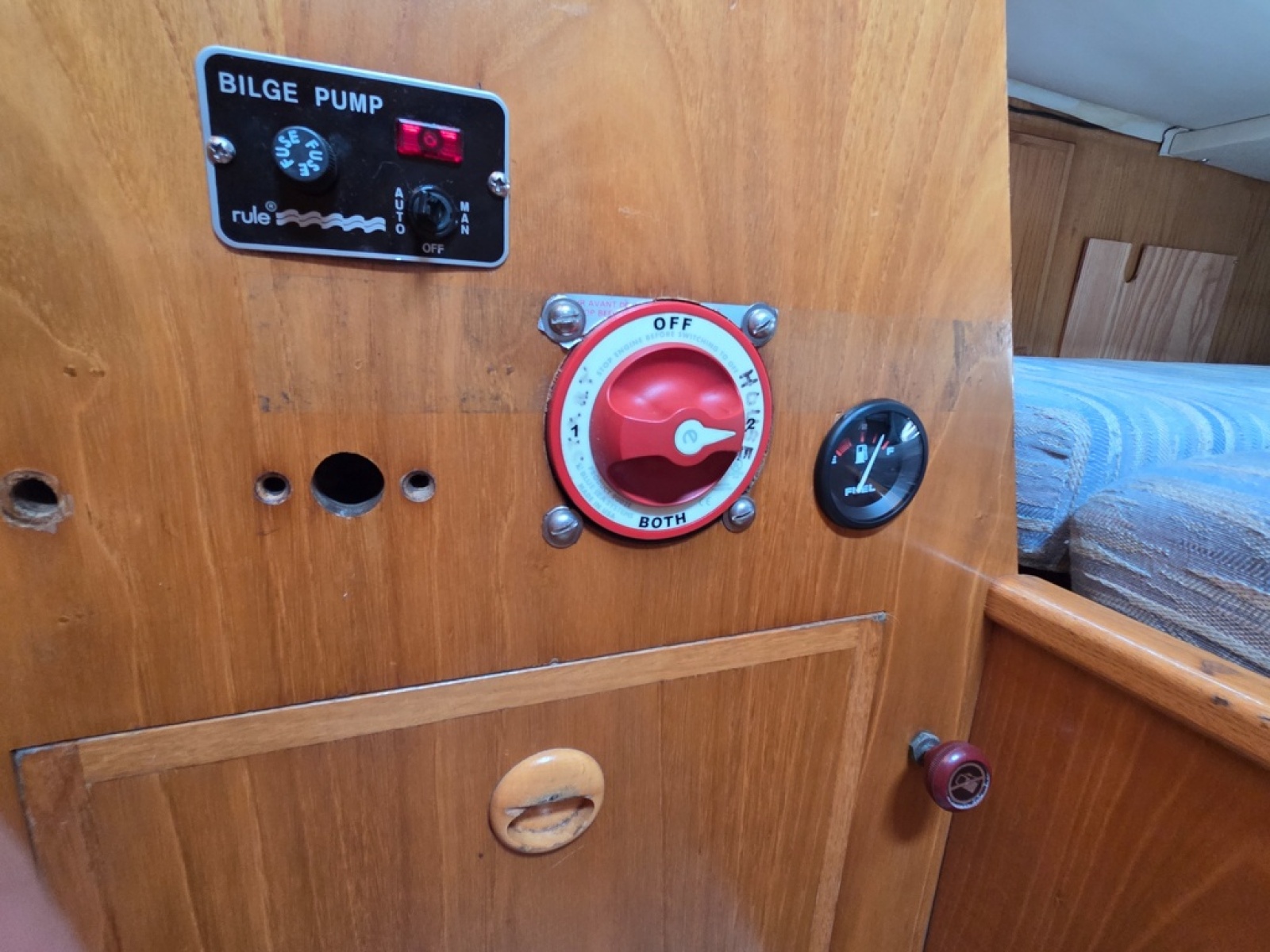 Main battery switch, bilge pump, and fuel level