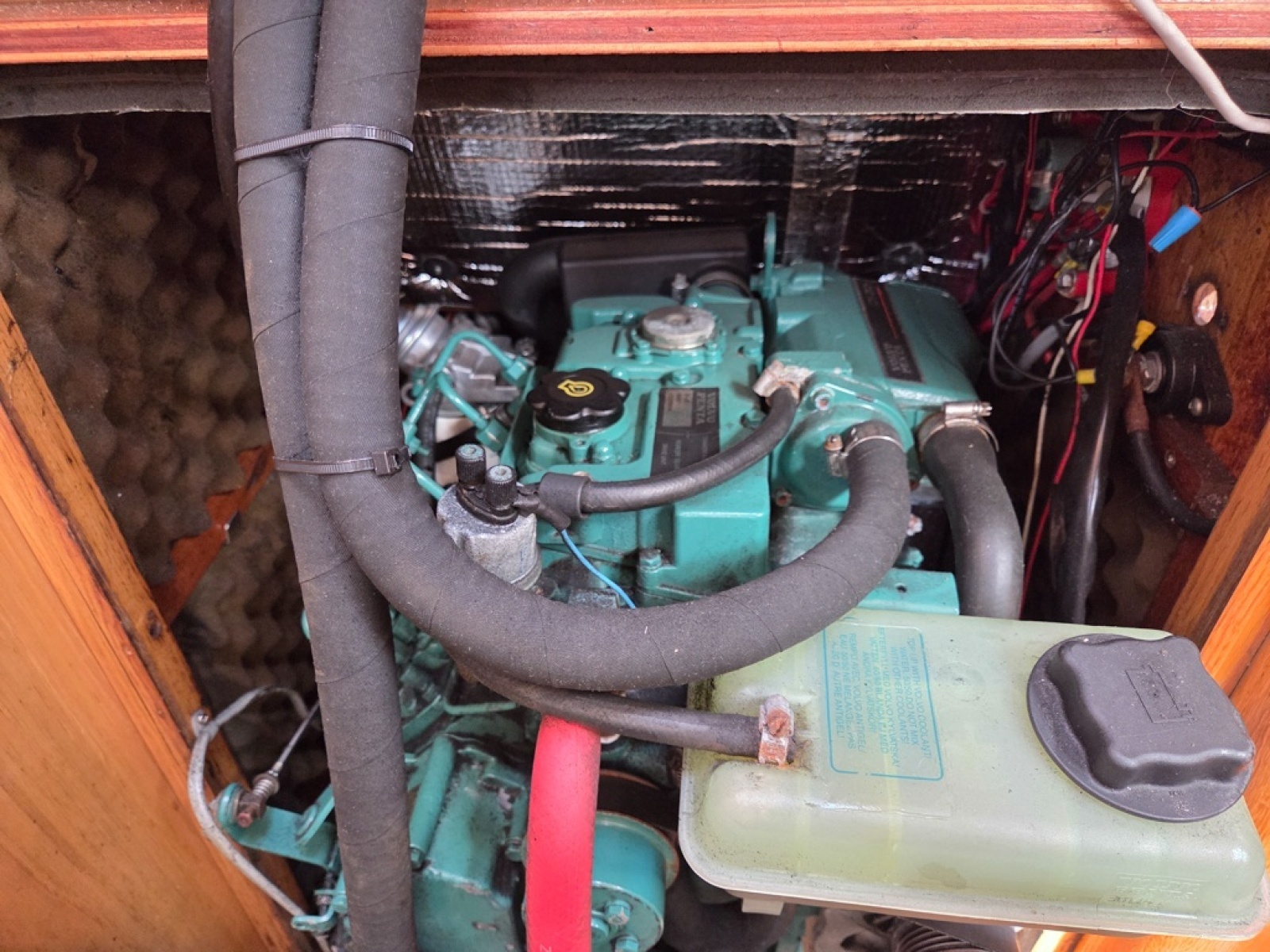 Engine compartment with Volvo Penta 27hp engine