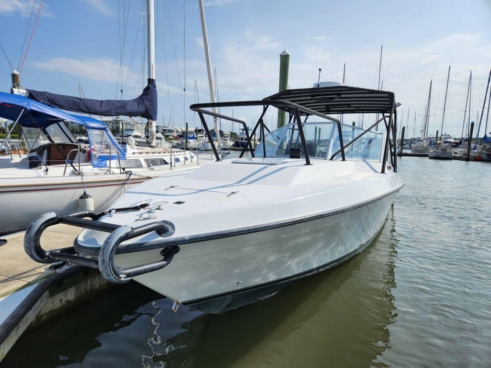 2001 Contender 35 Side Console