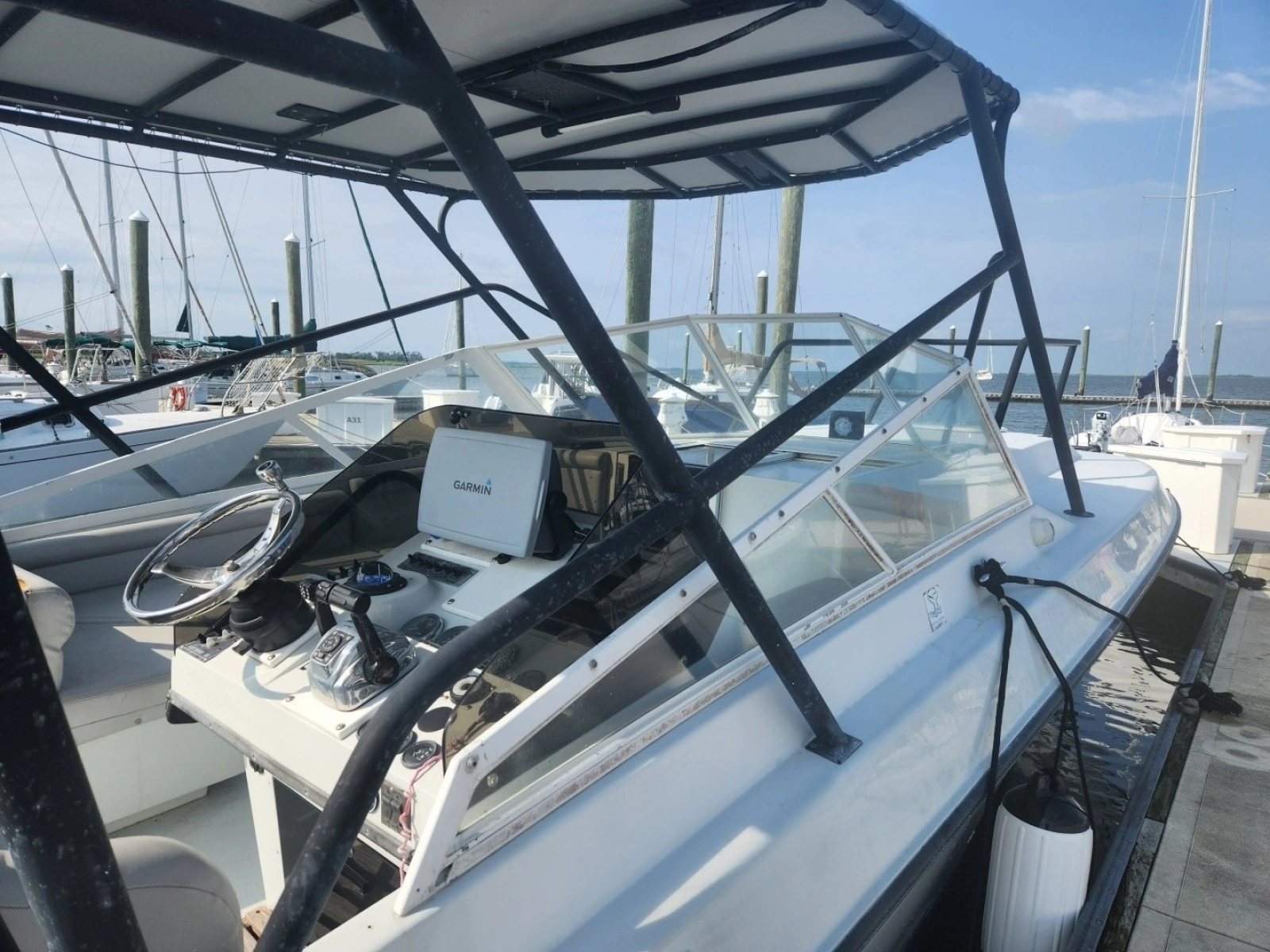 2001 Contender 35 Side Console