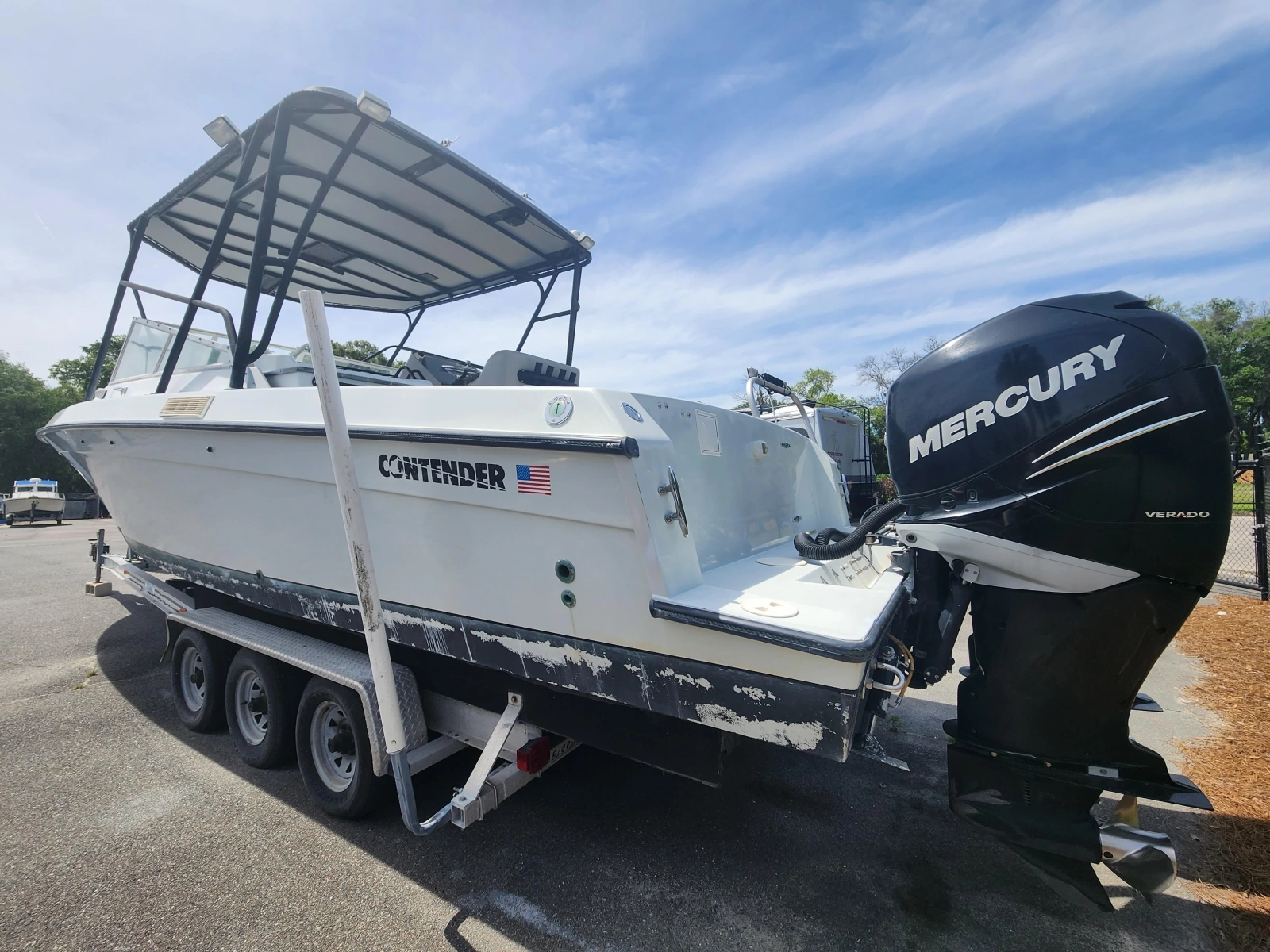 2001 Contender 35 Side Console