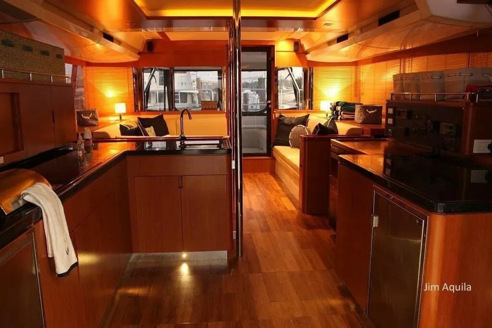 2014 Aquila 48