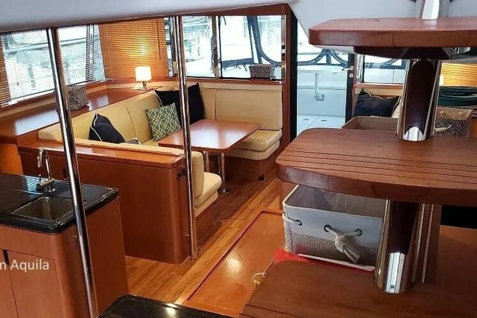 2014 Aquila 48