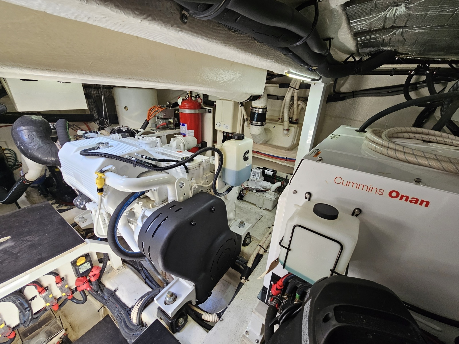 2019 Sea Ray 520 Sundancer