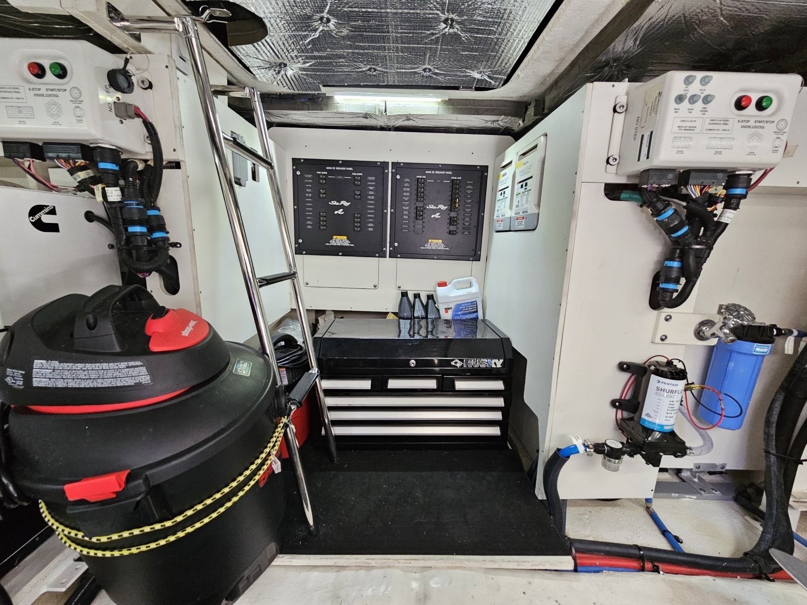 2019 Sea Ray 520 Sundancer photo 55