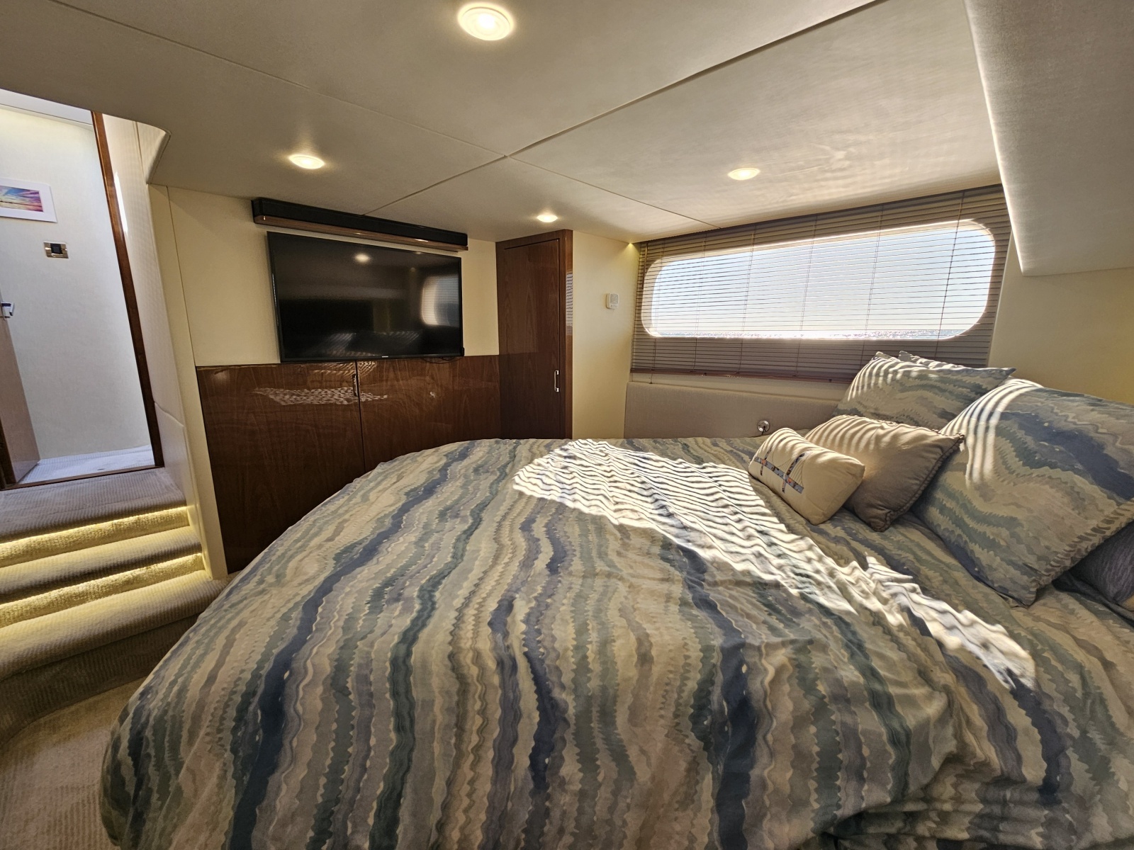 2019 Sea Ray 520 Sundancer