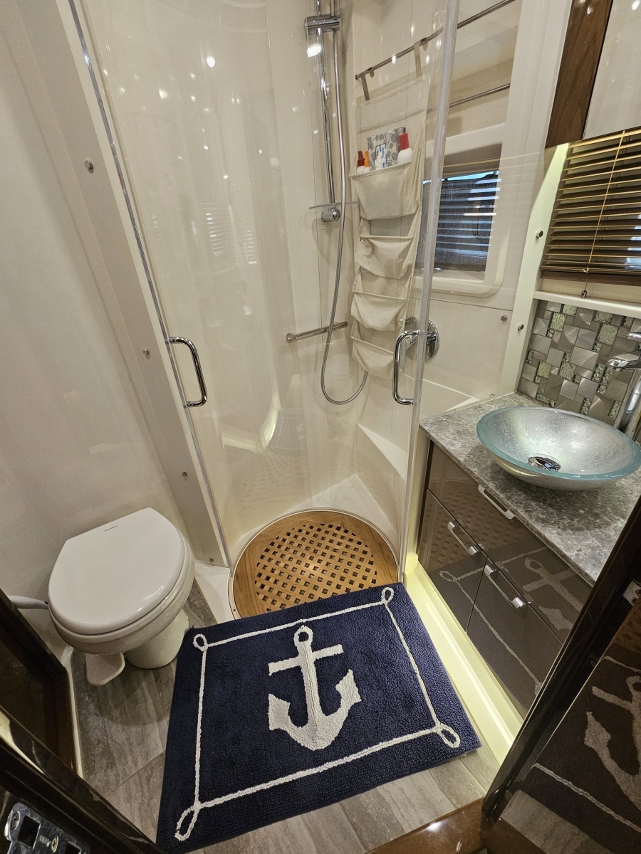 2019 Sea Ray 520 Sundancer