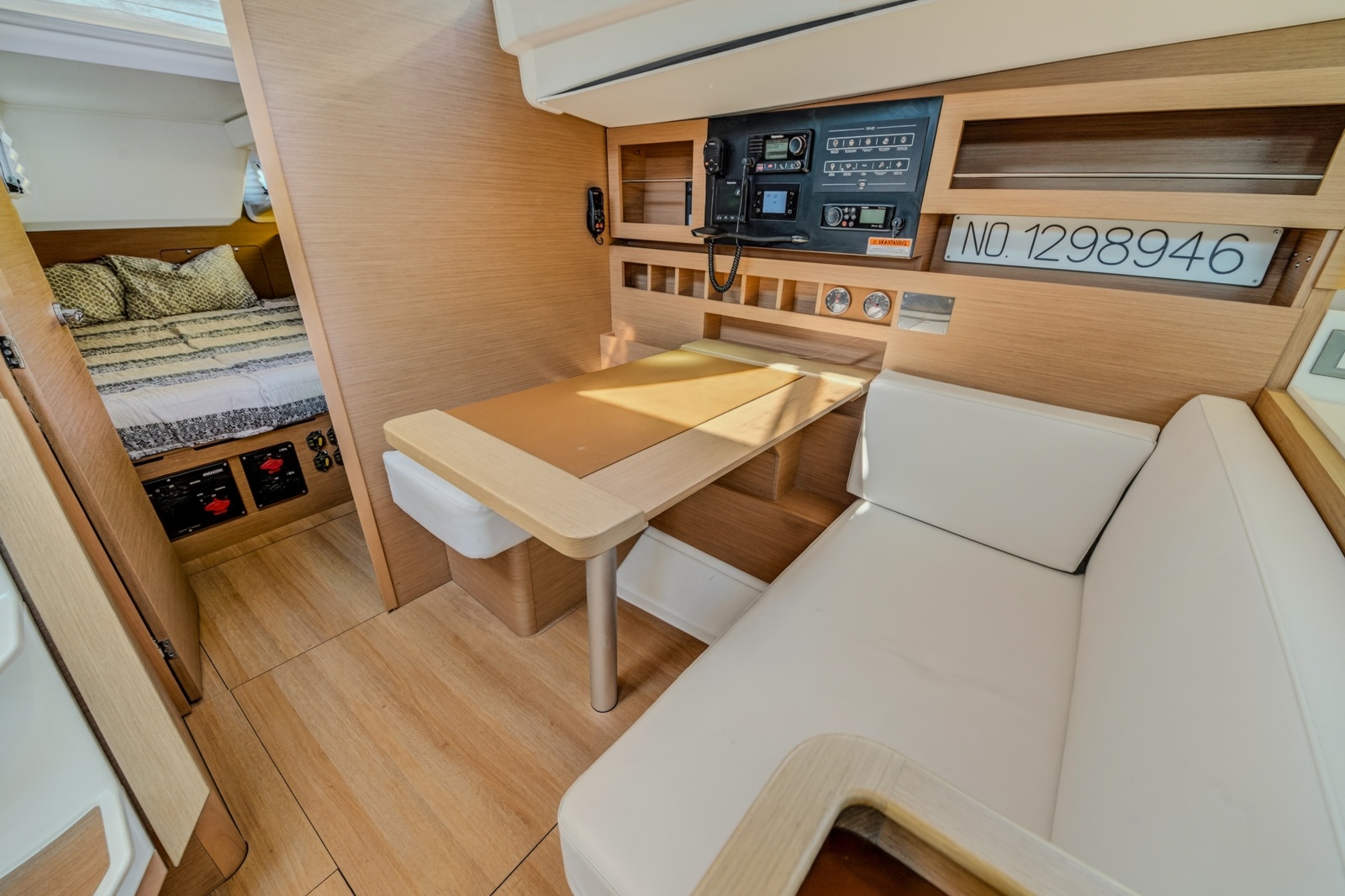2019 Jeanneau Sun Odyssey 490