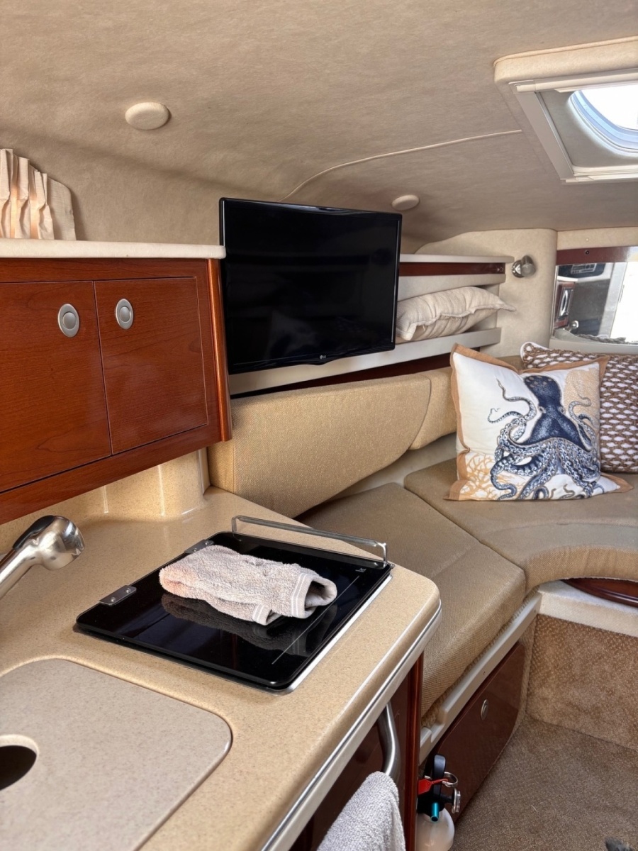 26' 2008 Sea Ray 