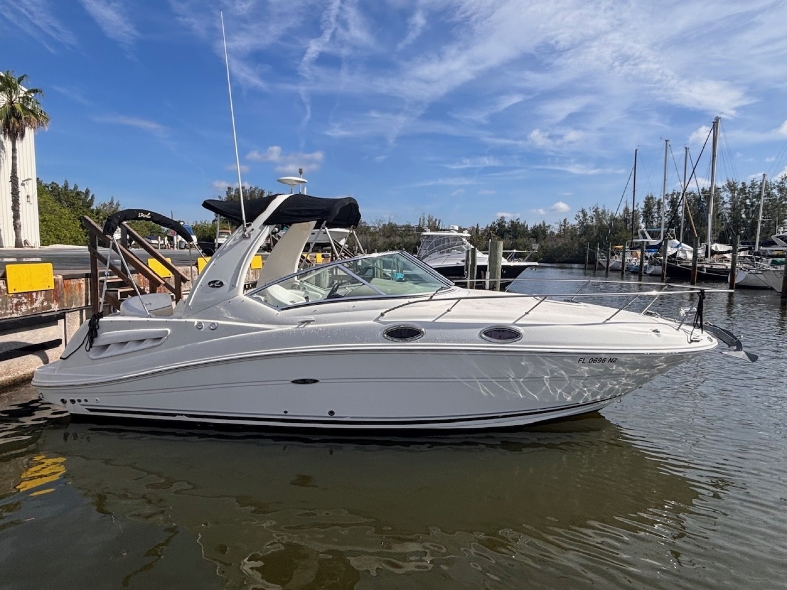 2025 Sea Ray 