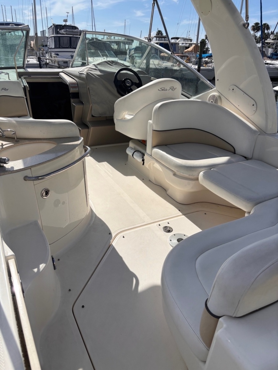 26' 2008 Sea Ray 