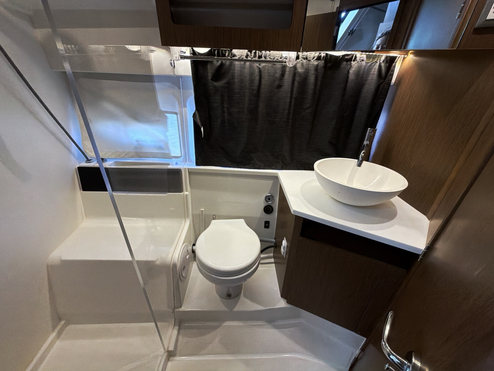 Shoreline 36ft Beneteau Yacht For Sale