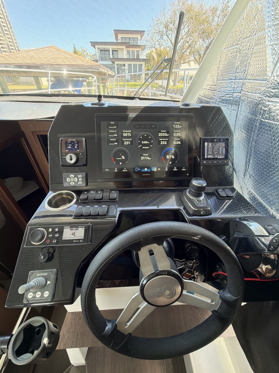 2023 Beneteau Antares 11