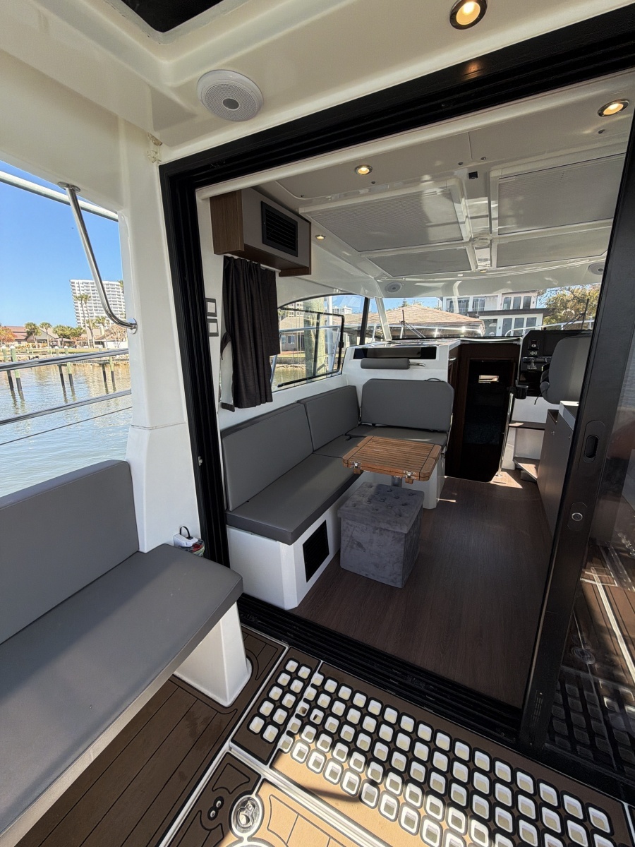 Shoreline 36ft Beneteau Yacht For Sale