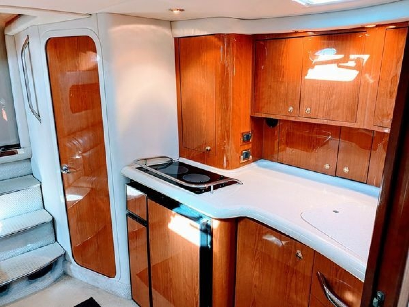 1999 Sea Ray 370 Express