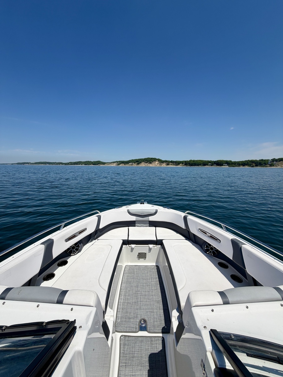 2018 Chaparral 307