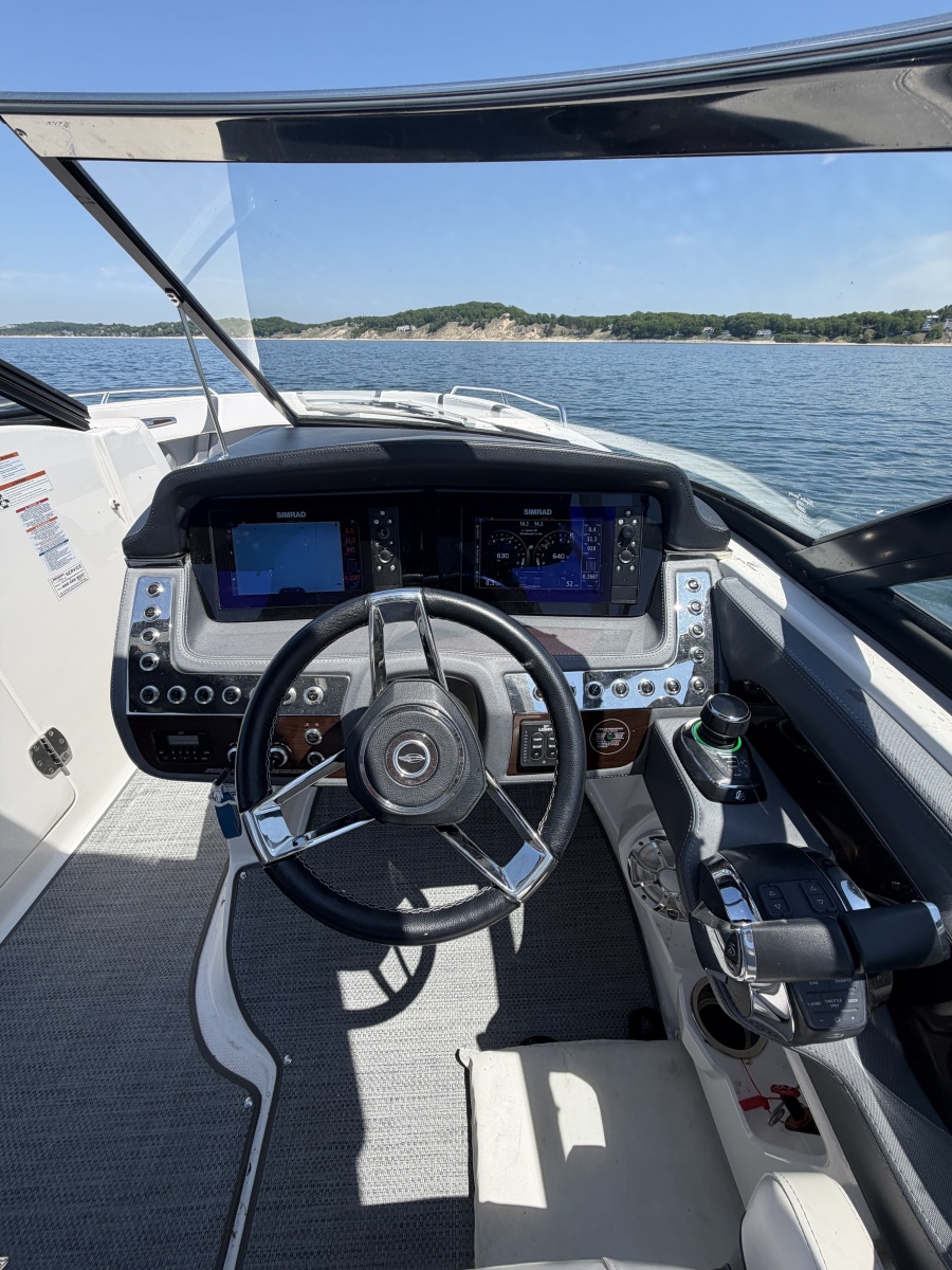 2018 Chaparral 307