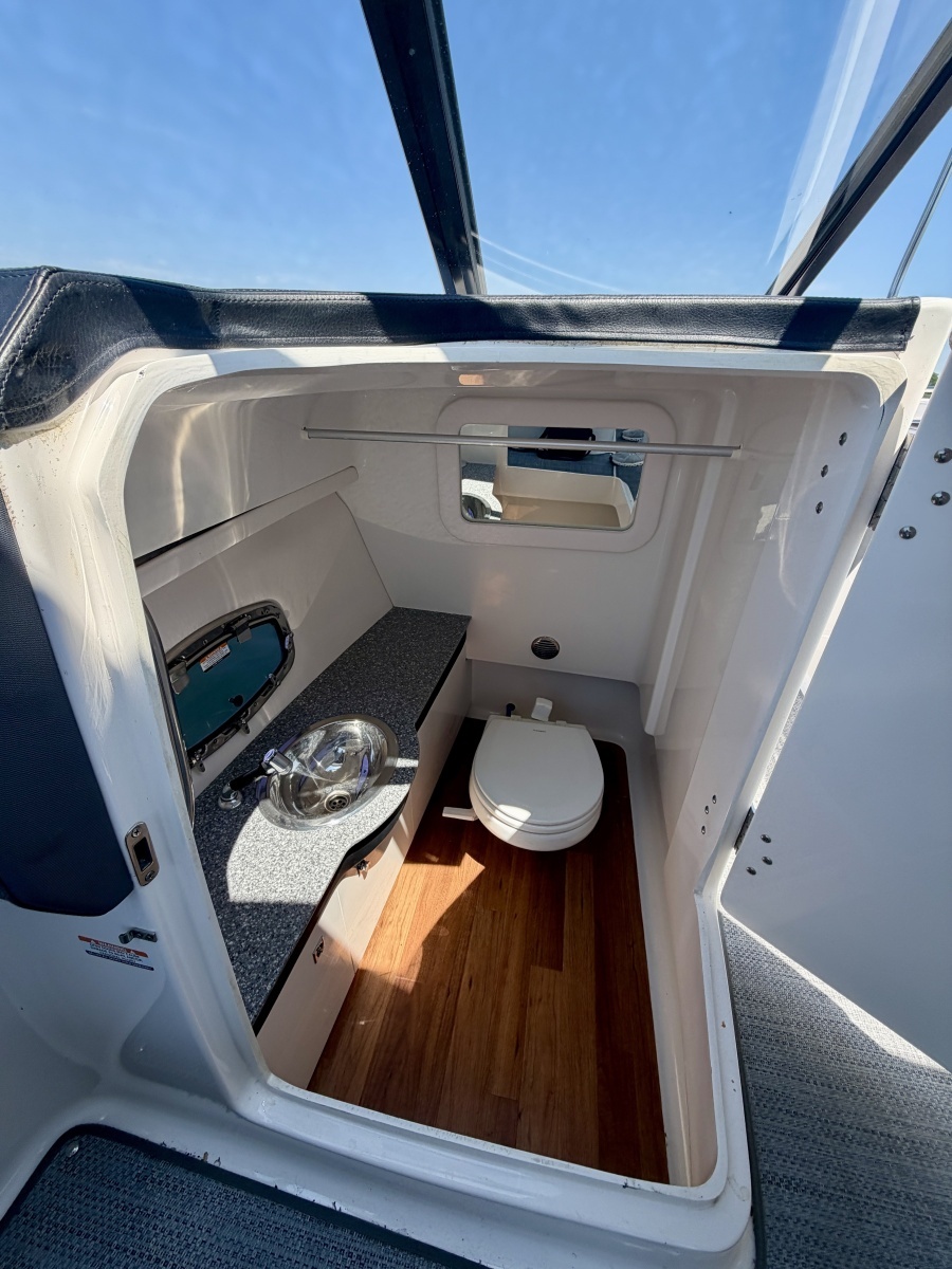 2018 Chaparral 307