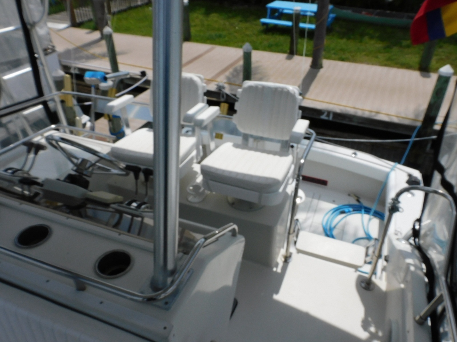 1991 Wellcraft Sport Bridge 3300