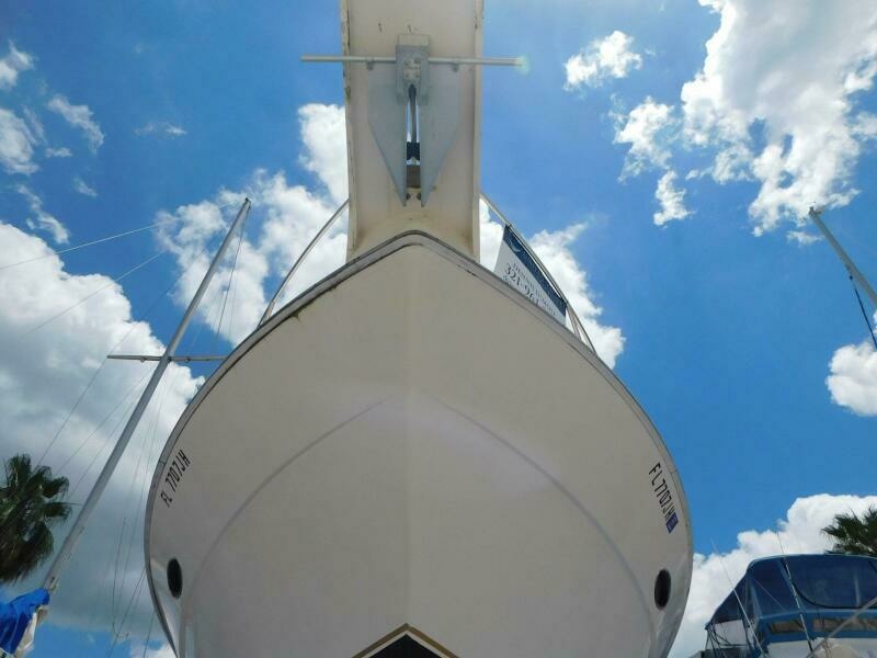 1991 Wellcraft Sport Bridge 3300
