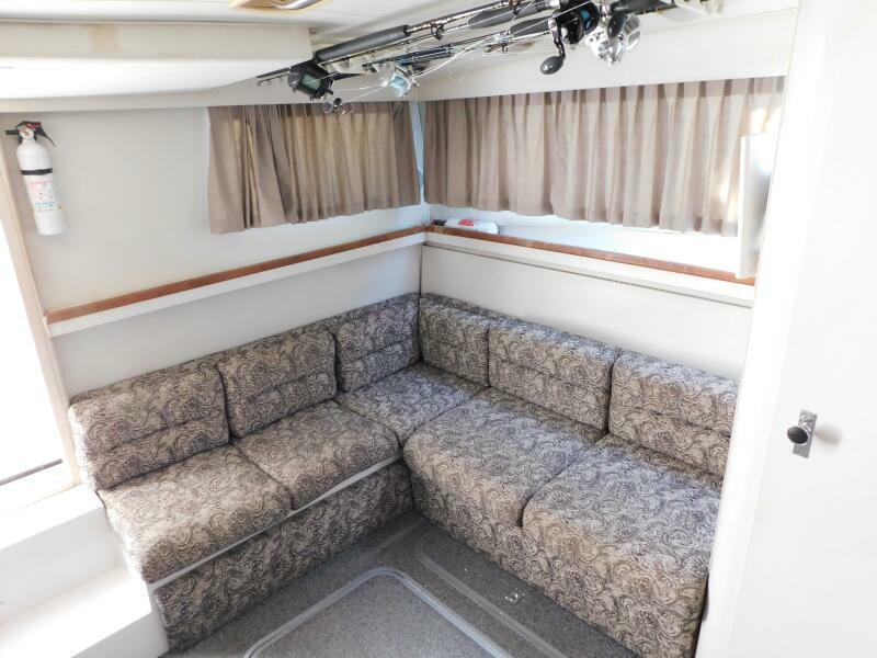 1991 Wellcraft Sport Bridge 3300