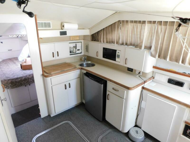 1991 Wellcraft Sport Bridge 3300