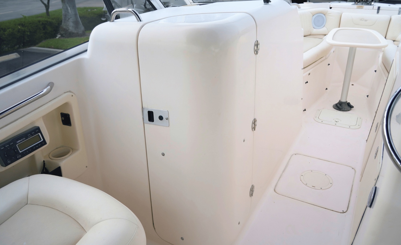 27ft Grady White Yacht For Sale
