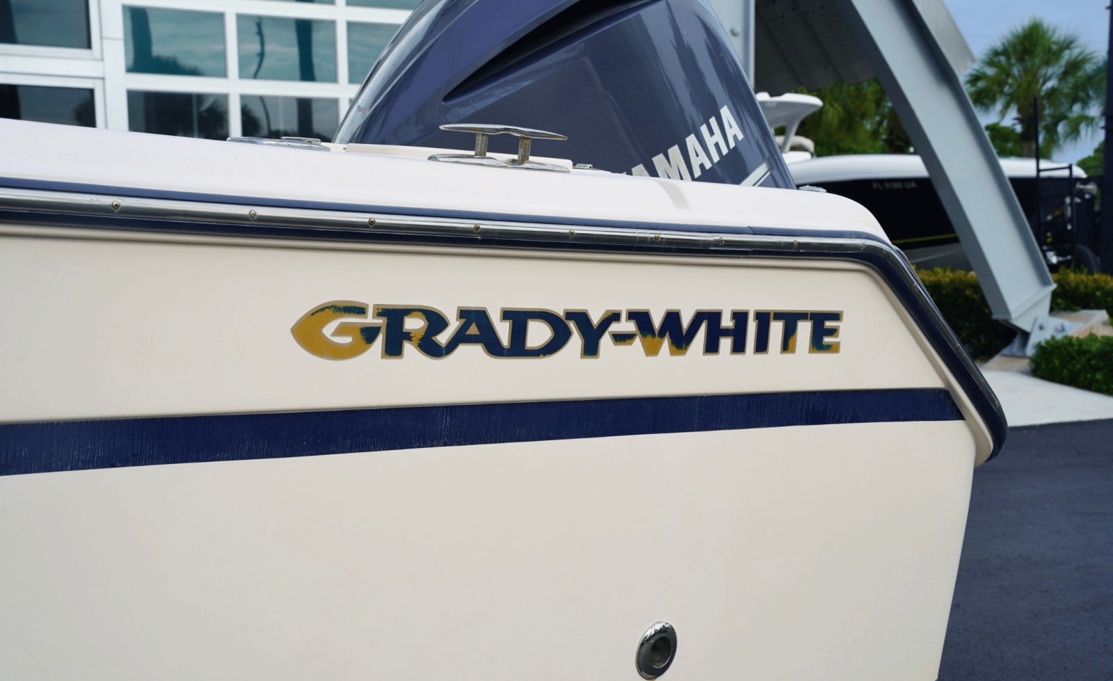 27ft Grady White Yacht For Sale