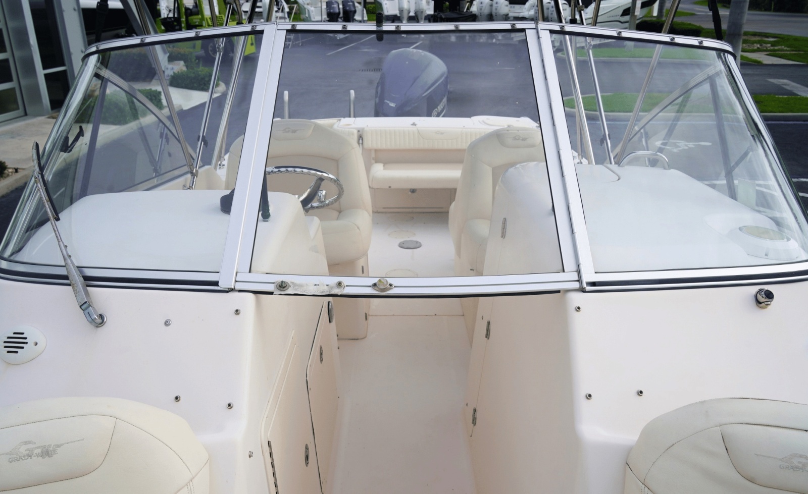 27ft Grady White Yacht For Sale