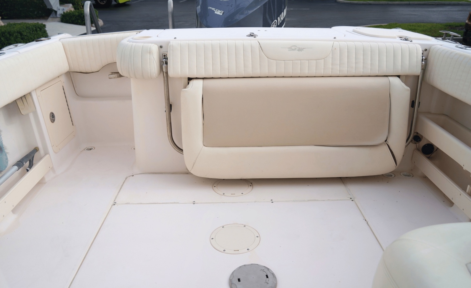 27ft Grady White Yacht For Sale