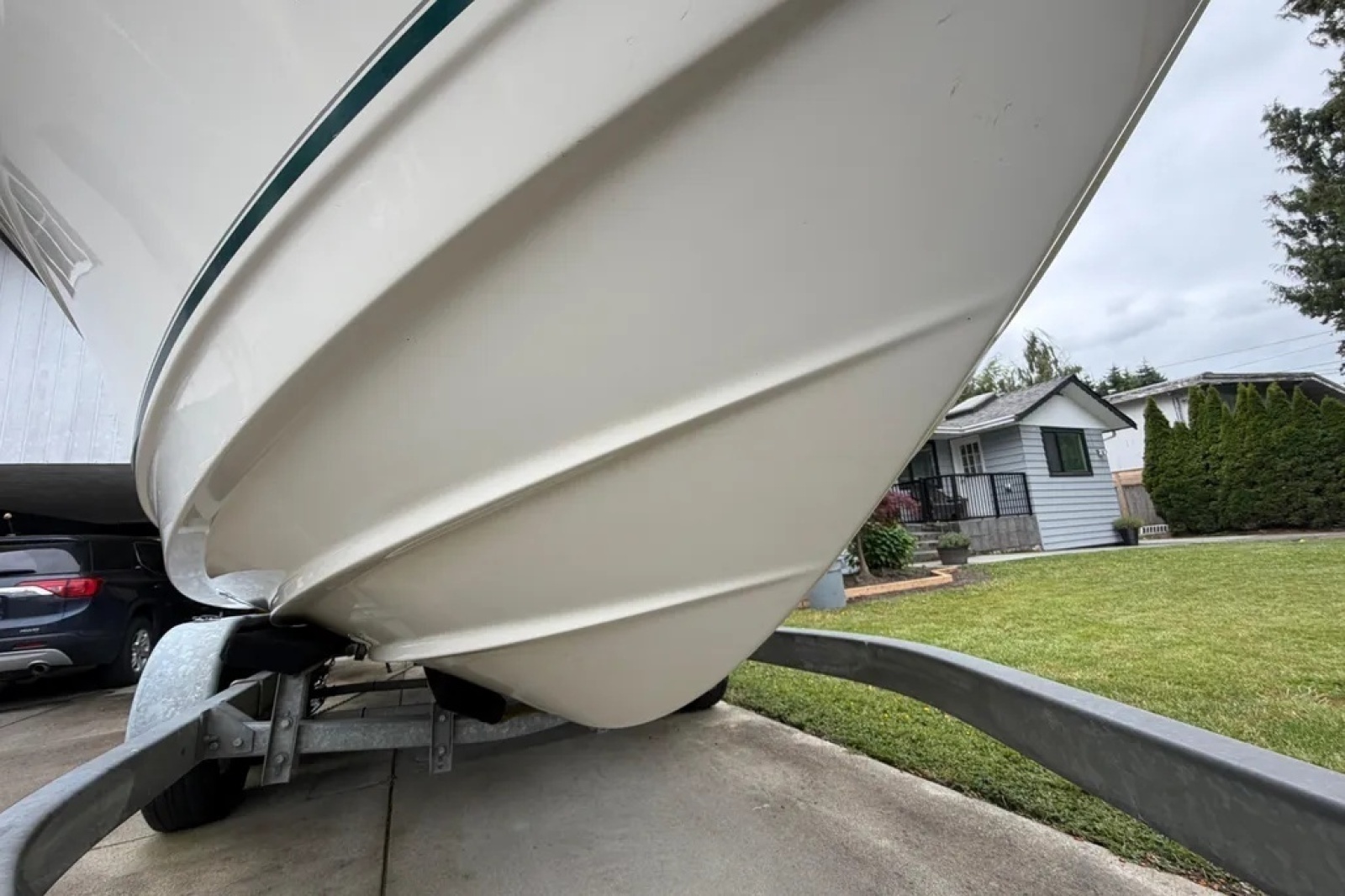 2005 Bayliner Trophy 2052 Walkaround
