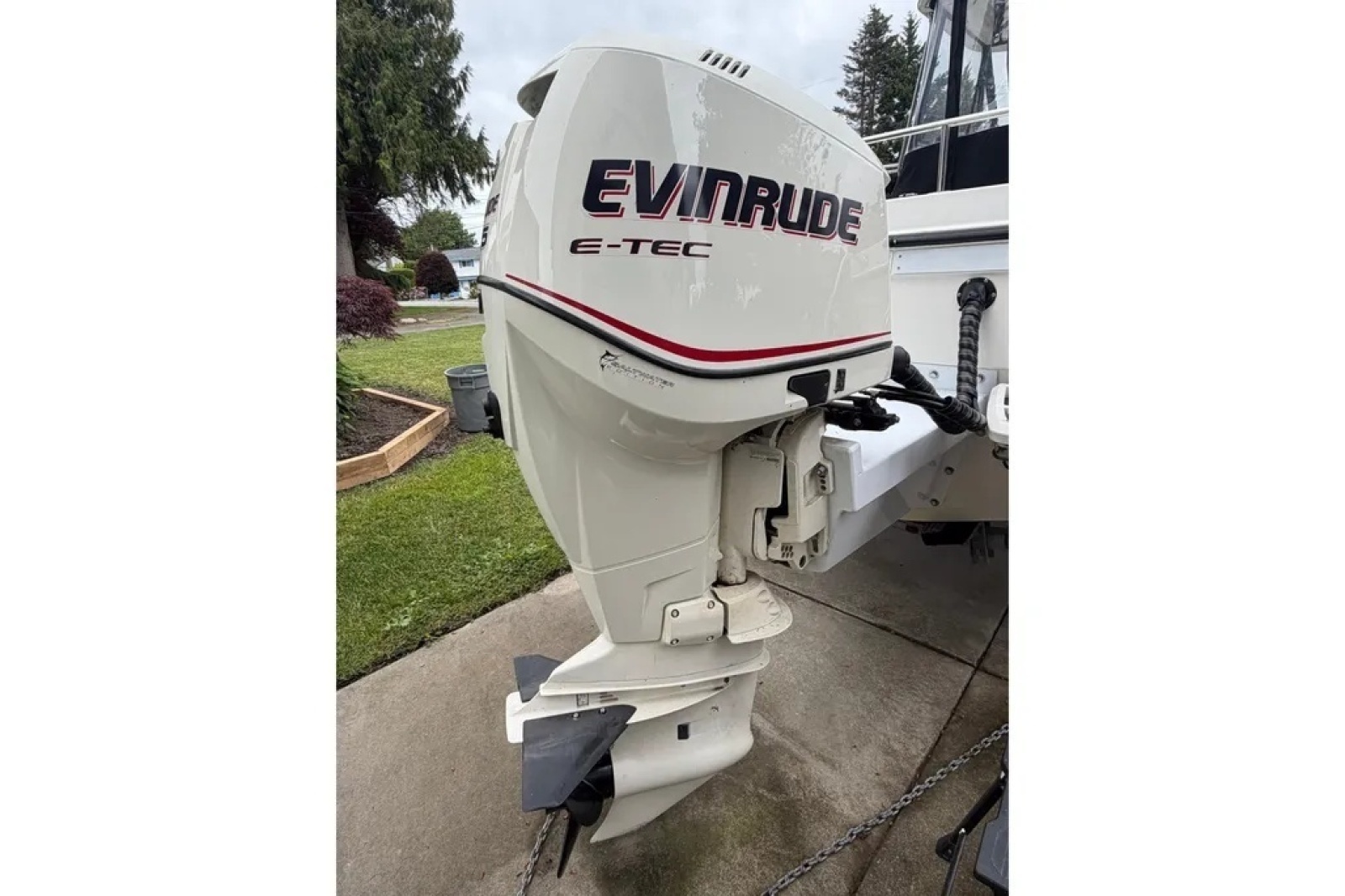 2005 Bayliner Trophy 2052 Walkaround