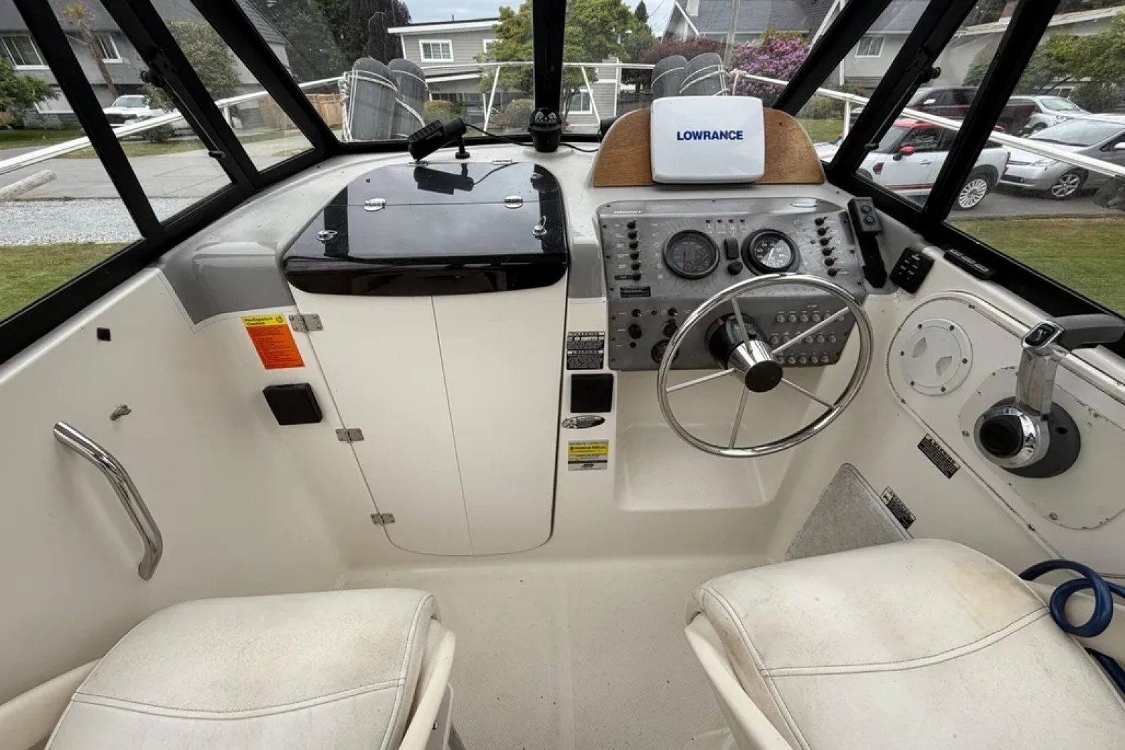 2005 Bayliner Trophy 2052 Walkaround