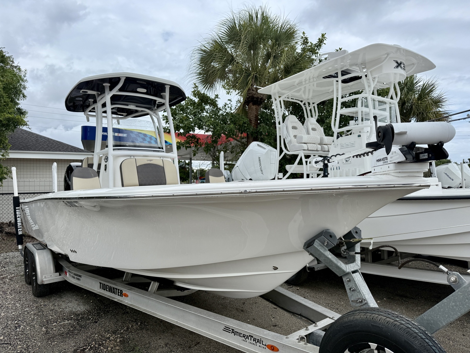 25ft Tidewater Yacht For Sale