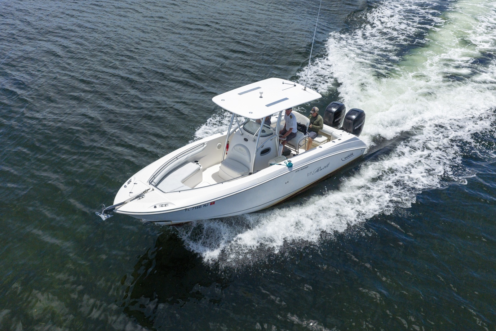 2007 Boston Whaler 270 OUTRAGE