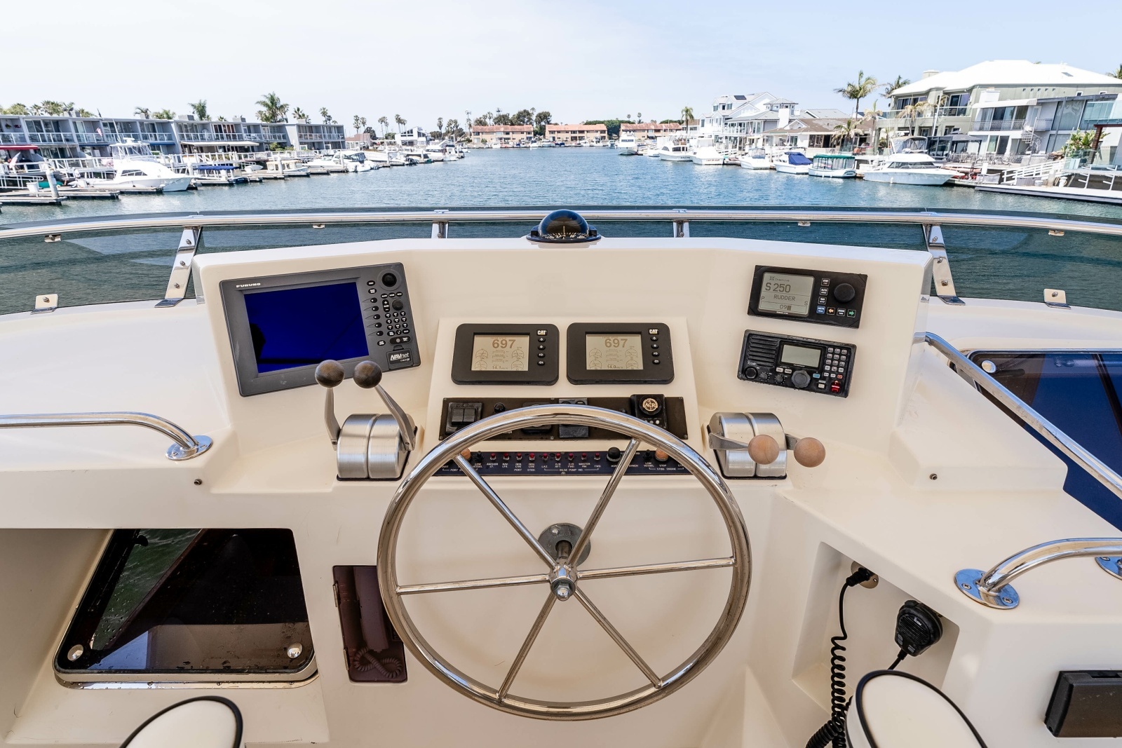 2005 Offshore Yachts Pilothouse