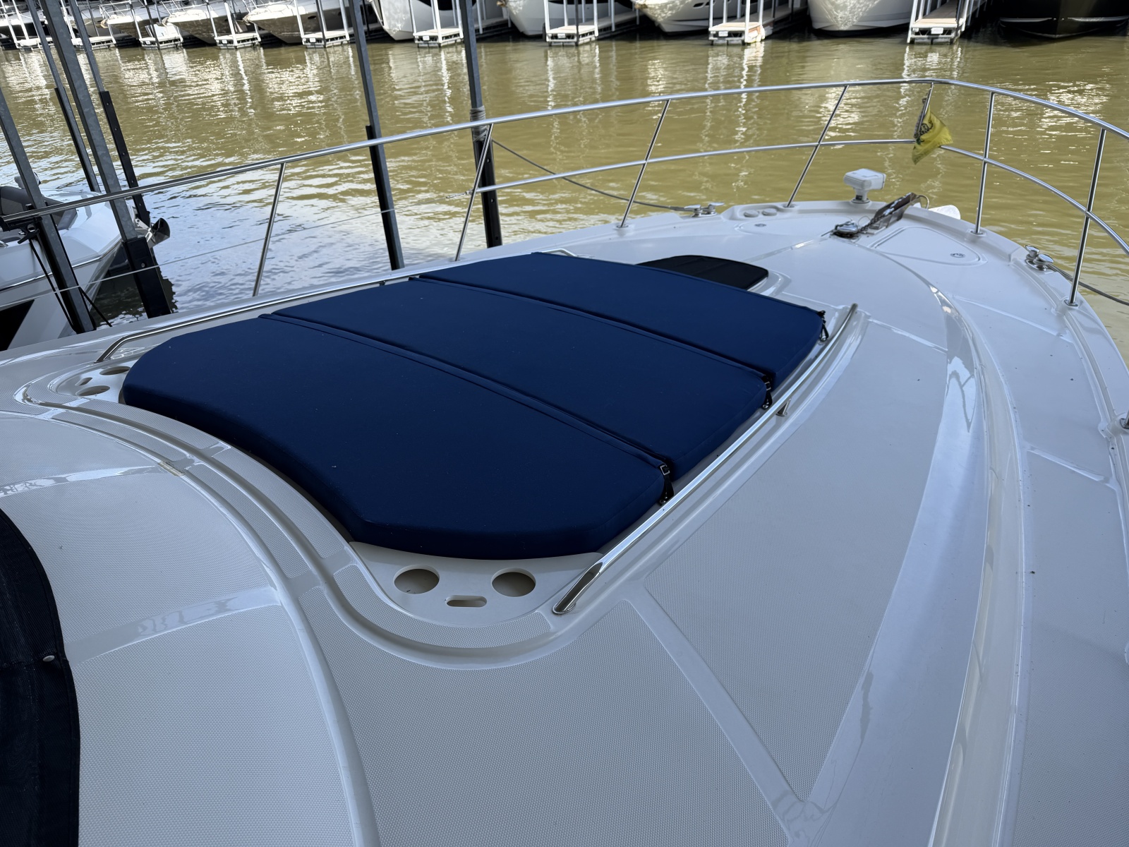 2005 Sea Ray 550 SEDAN BRIDGE