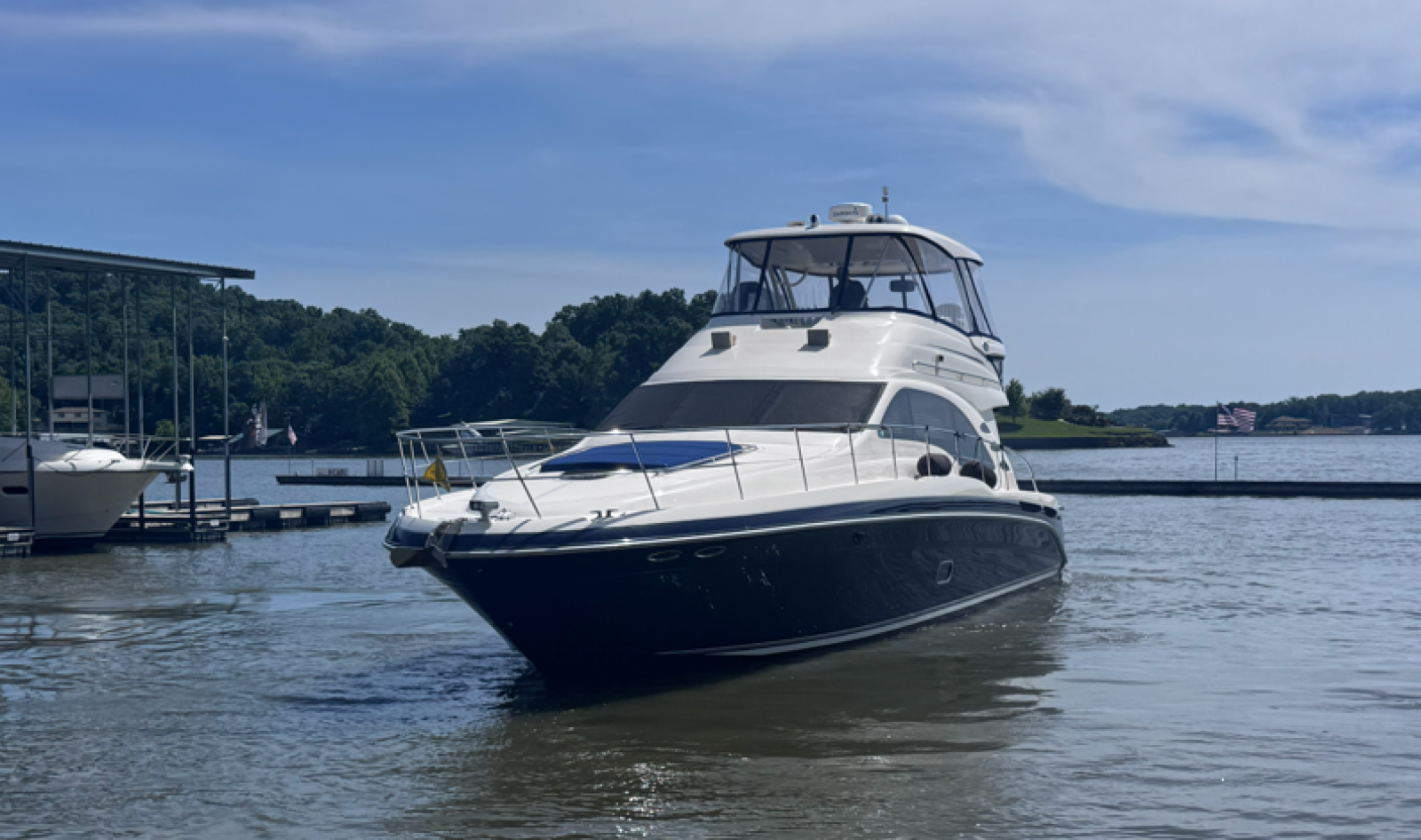2005 Sea Ray 550 SEDAN BRIDGE