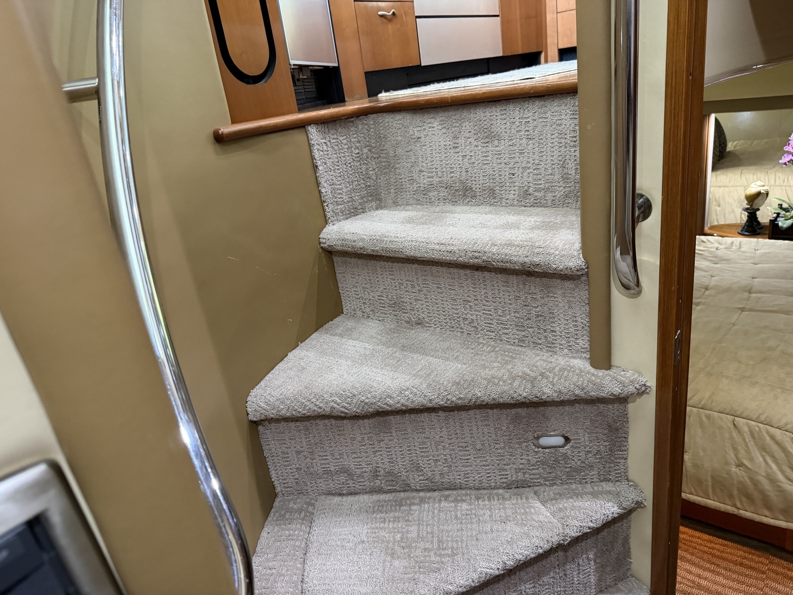 2005 Sea Ray 550 SEDAN BRIDGE