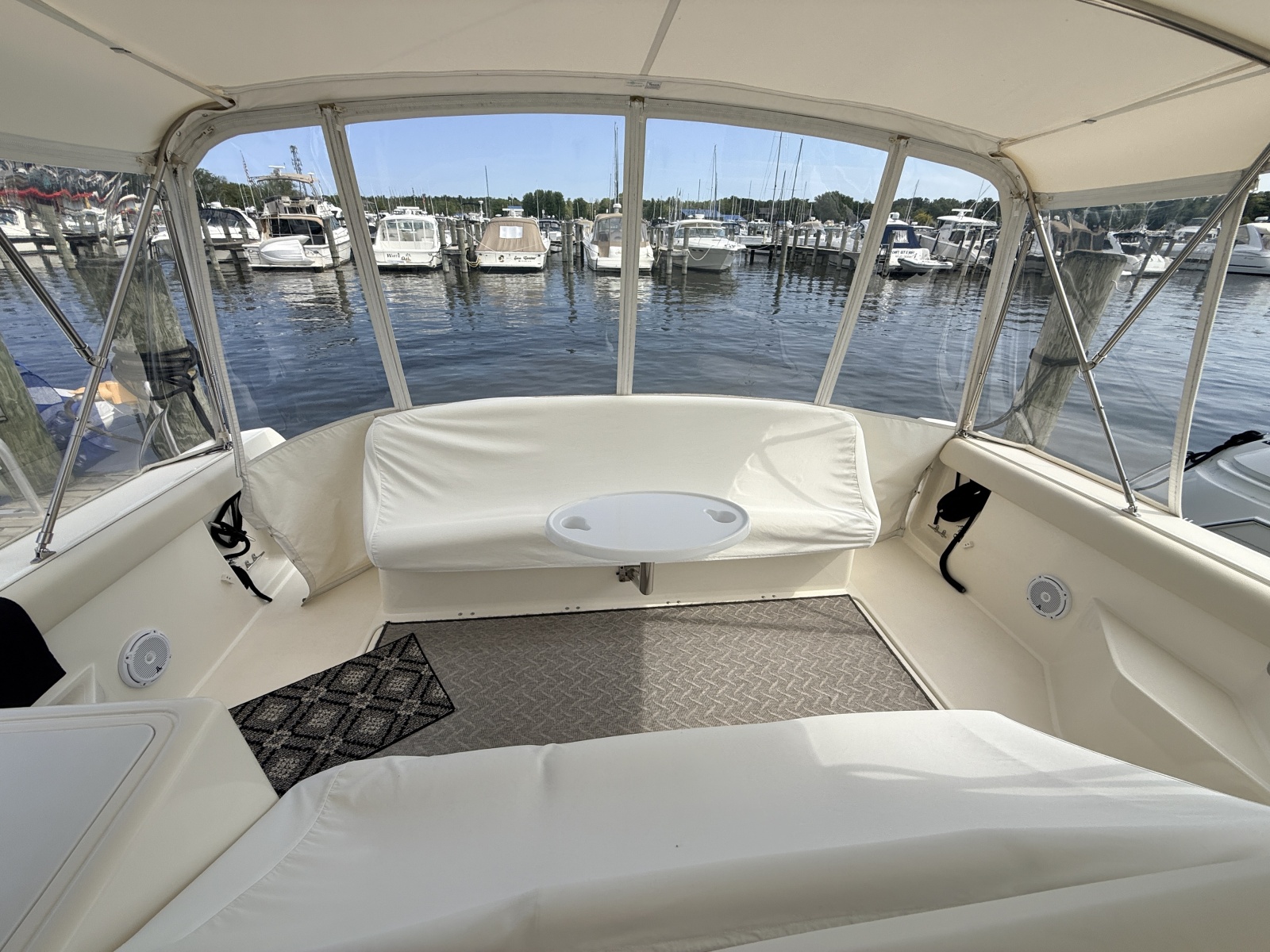 1995 Tiara Yachts 4000 Express