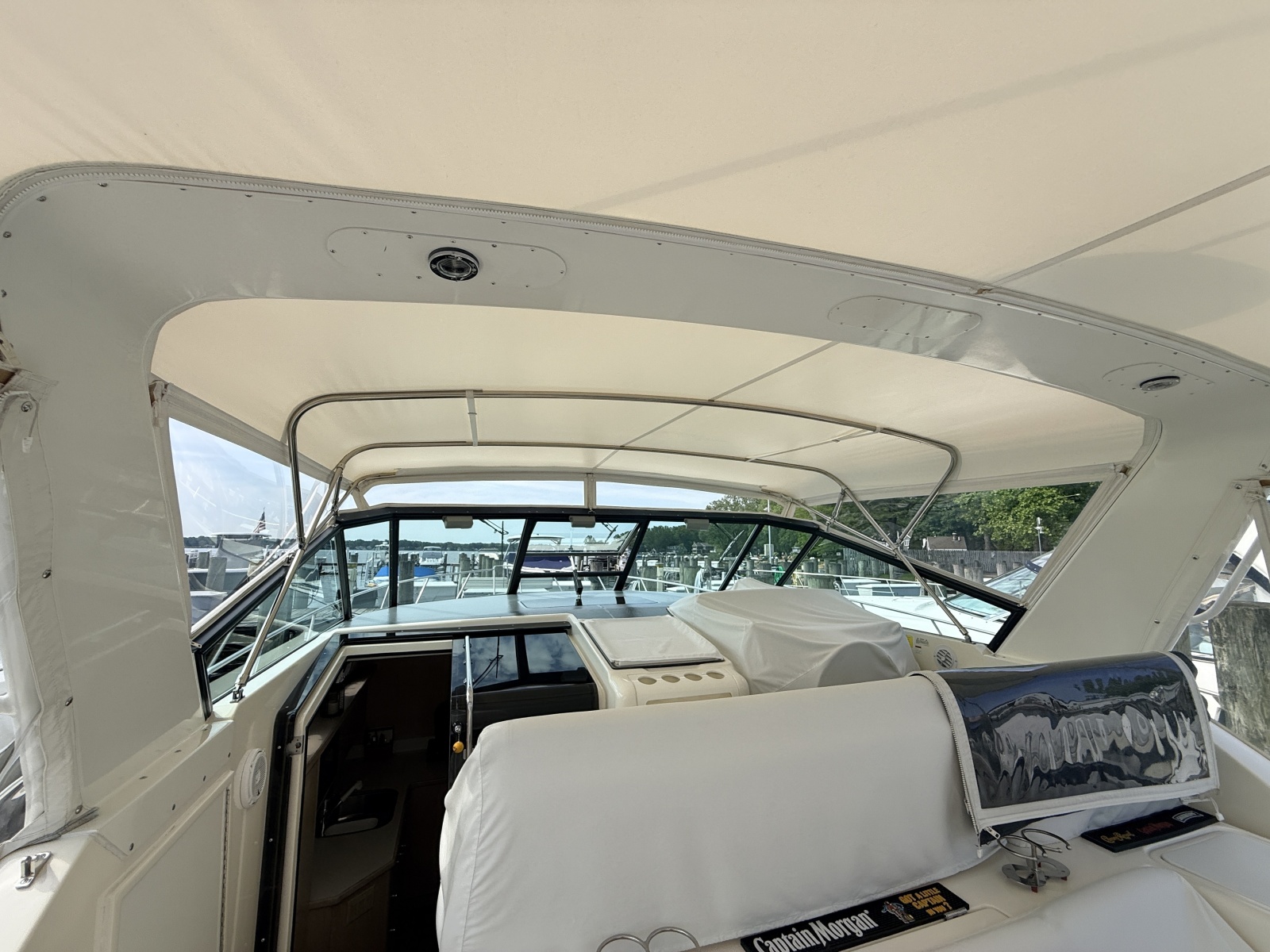 1995 Tiara Yachts 4000 Express